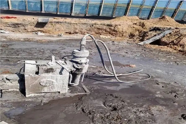 梁子湖水泡基础注浆加固